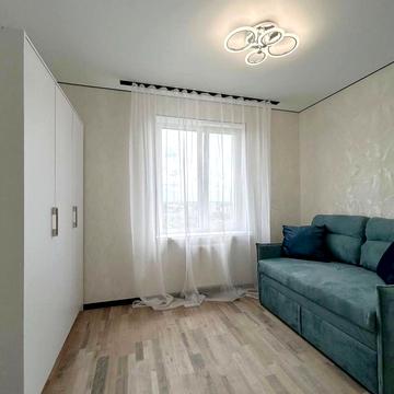 Металургів вул., 35