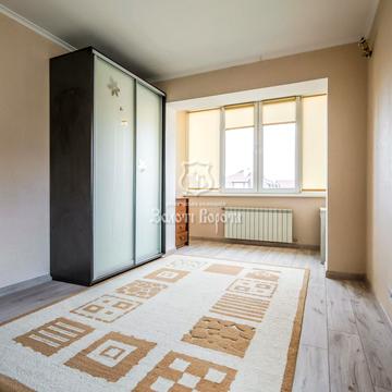 Подільська вул., 2