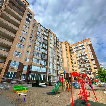 Старокостянтинівське шосе, 20/7