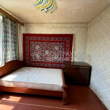Амосова вул. (Корчагінців), 52