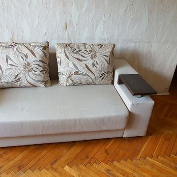 Космонавта Поповича вул. (Космонавта Волкова), 12