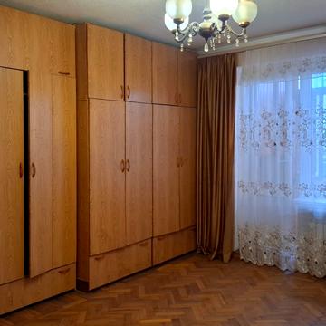 Нескорених вул. (Героїв Праці), 25/71