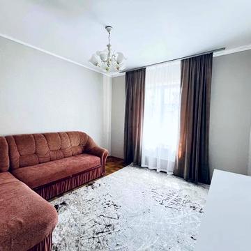 Оноре де Бальзака вул., 57