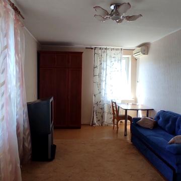 Героїв просп., 17