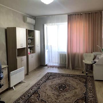 Китобоїв вул., 12