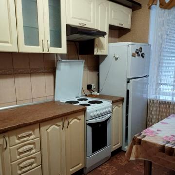 Михайла Лушпи просп. (Космонавтів), 43/2