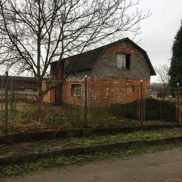 Зарічна вул.