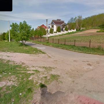 Садова вул., 49