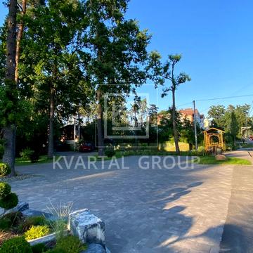 Полтавська вул.