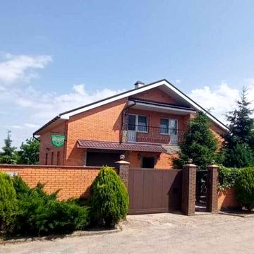 Івана Багряного вул. (Леоніда Бразова), 1