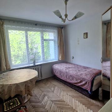 Наукова вул., 57
