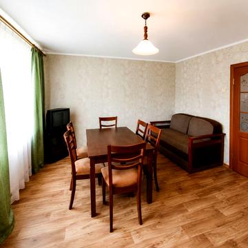 Героїв Поліції вул. (Пушкіна), 40