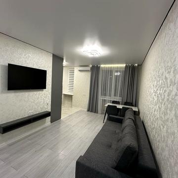 Старокозацька вул. (Комсомольська), 52