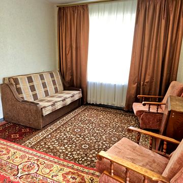 Романа Шухевича вул. (Курчатова), 1-Д