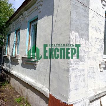 Брюссельська вул., 36