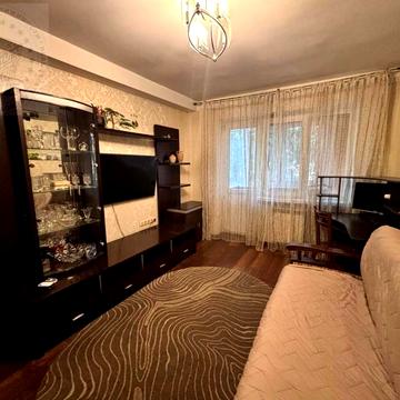 Відрадний просп. (Чубаря), 36