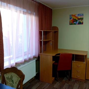Брусилівська вул., 17