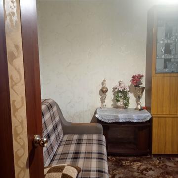 Салютна вул., 22
