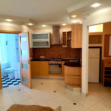 Старокозацька вул. (Комсомольська), 70