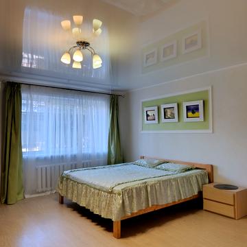 Семінарська вул., 28а