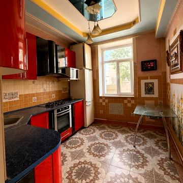 Гімназійна вул. (Софії Ковалевської), 6/8
