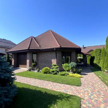 Приміська, 17