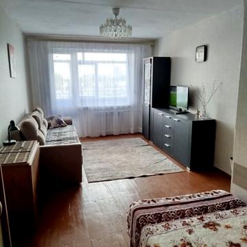 Незалежності вул. (Титова), 18-Б