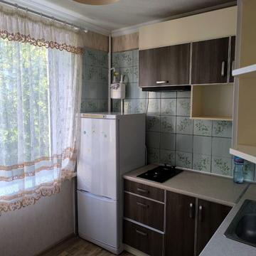 Академіка Павлова вул., 162а