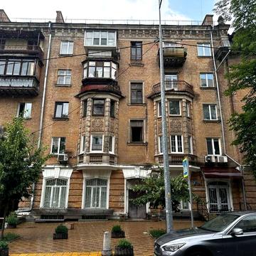 Микільсько-Ботанічна вул., 7/9