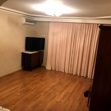 Балтиморська вул. (Посмітного), 25