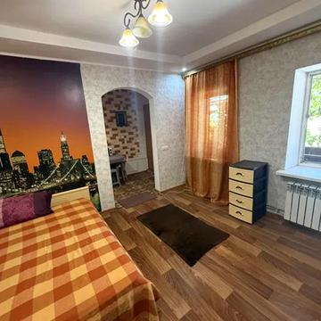 Михайла Болтенка вул. (Адмірала Лазарєва), 7