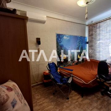 Михайла Грушевського вул., 45
