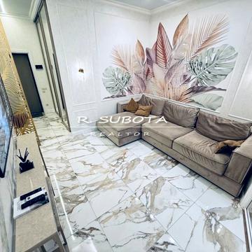 Кулишівська вул. (Сергія Лазо), 30