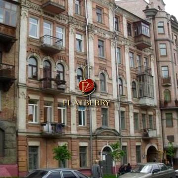 Богдана Хмельницького вул., 63