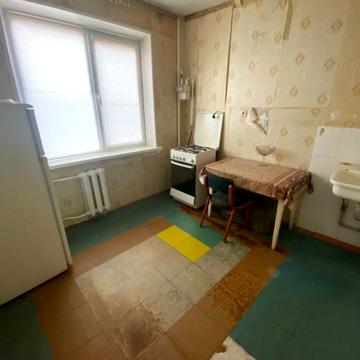 Героїв просп., 40