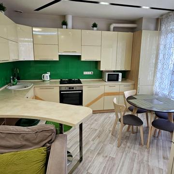 Дмитра Луценка вул. (Крейсера "Аврора"), 8-А