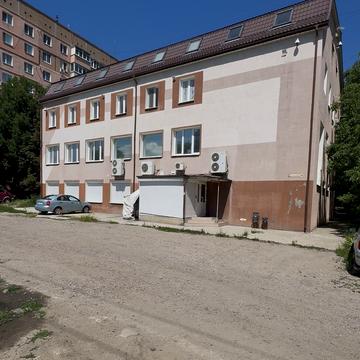 Героїв України вул. (Героїв Сталінграду), 12б