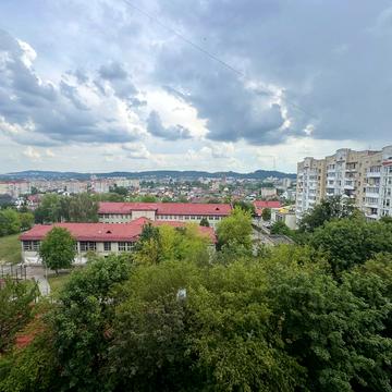 Плугова вул., 4а