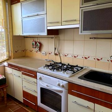 Сергія Амброса вул., 7