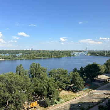 Володимира Івасюка просп. (Героїв Сталінграду), 14-Б