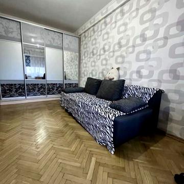 Воскресенський просп. (Перова), 9-Б