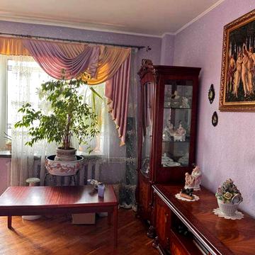 Під Голоском вул., 17