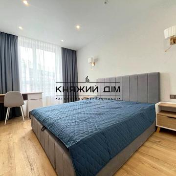 Дніпровська набережна вул., 17-К