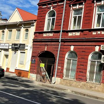 Подільський пров. (Гамарника), 7