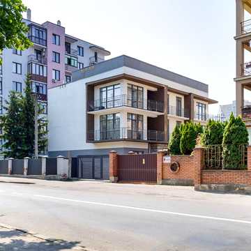 Окружна вул., 92