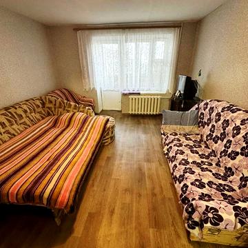 Клима Савура вул., 14а