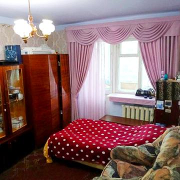 Академіка Заболотного вул., 1