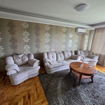 Шкільна вул. (Героїв Сталінграда), 38