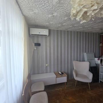 Мостицька вул., 6