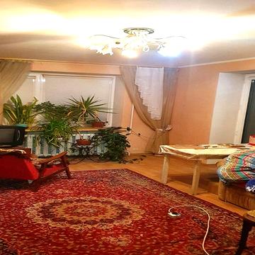 Варненська вул., 25
